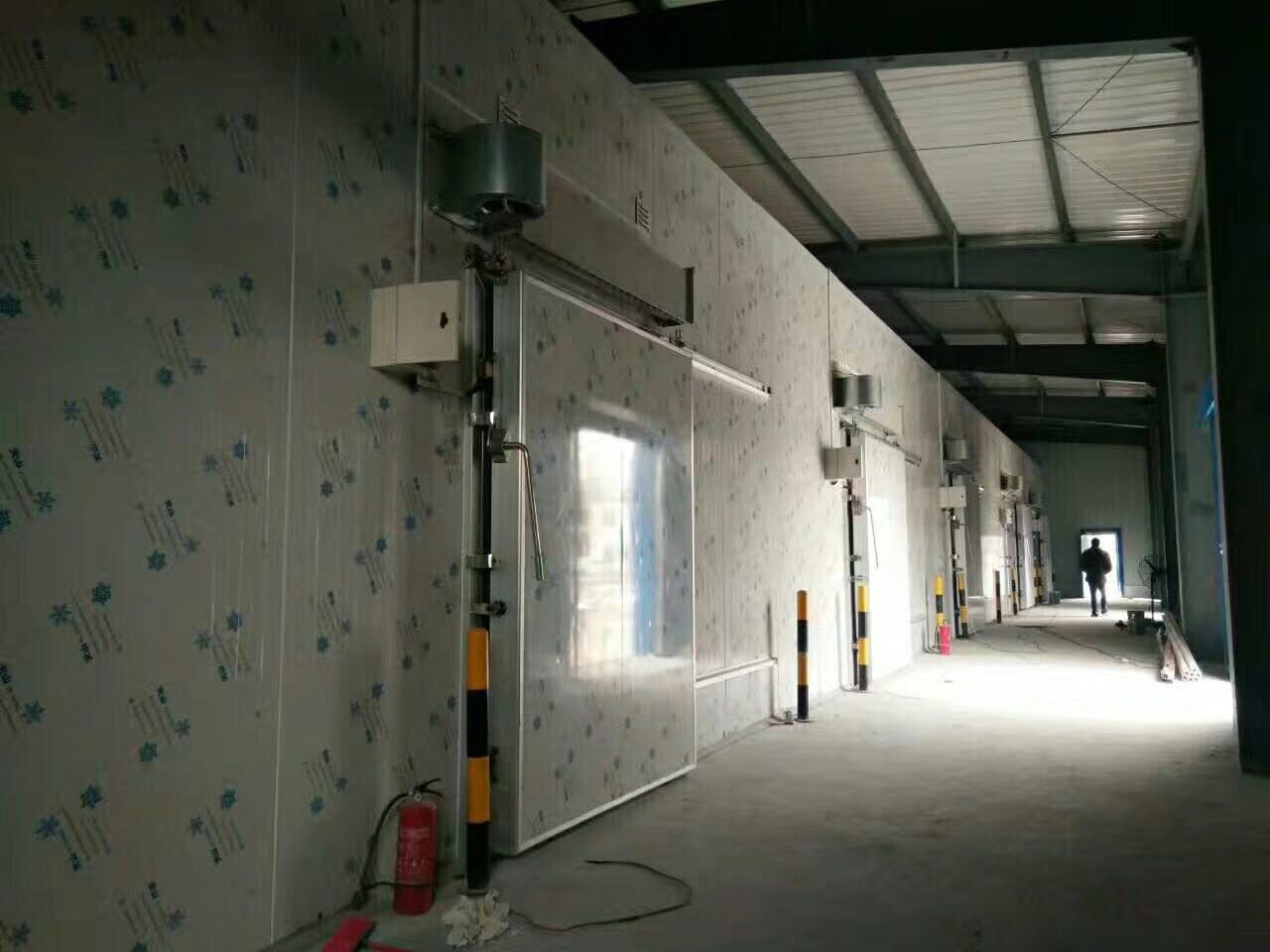 锦翔炝锅中央厨房配送雷火·官方版网站登录入口_雷火（中国）
